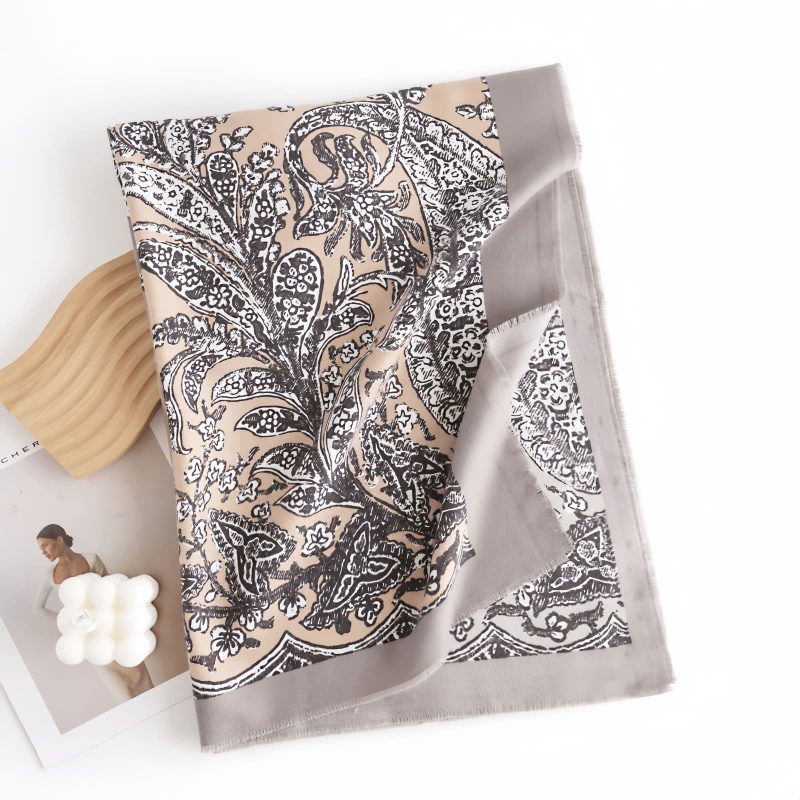 Chal envolvente con estampado floral tibetano Tibetan Floral Pattern Shawl Wrap