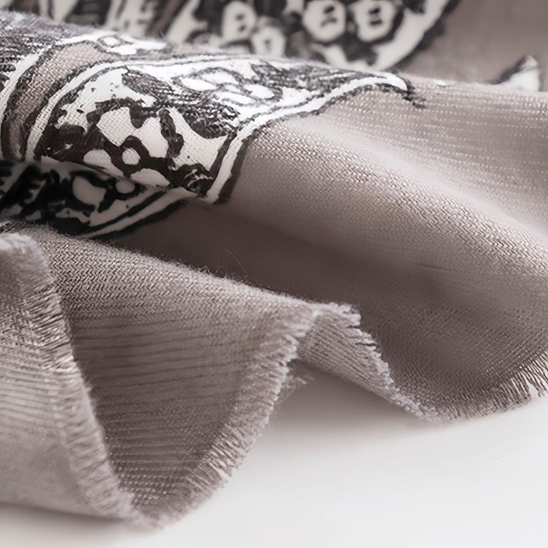 Chal envolvente con estampado floral tibetano Tibetan Floral Pattern Shawl Wrap