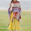 Xale Tibetano de Malha com Franjas Tibetan Knitted Tassel Shawl