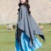 ポケット付きチベット幾何学模様マント Tibetan Geometric Mandala Shawl with Pockets