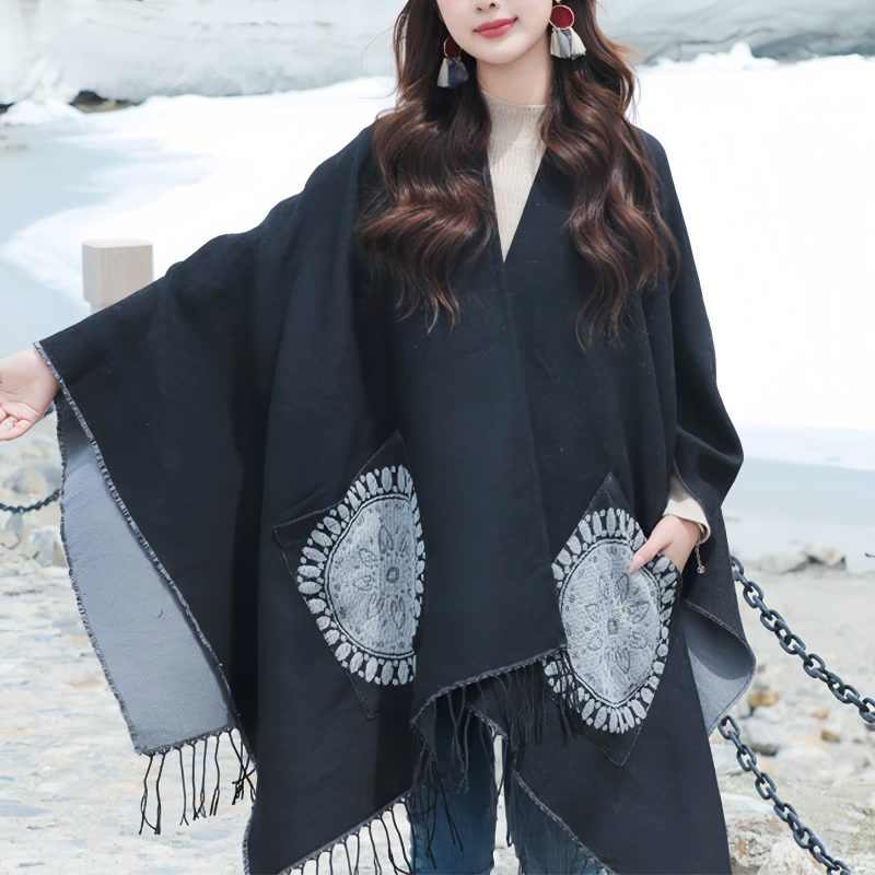 ポケット付きチベット幾何学模様マント Tibetan Geometric Mandala Shawl with Pockets