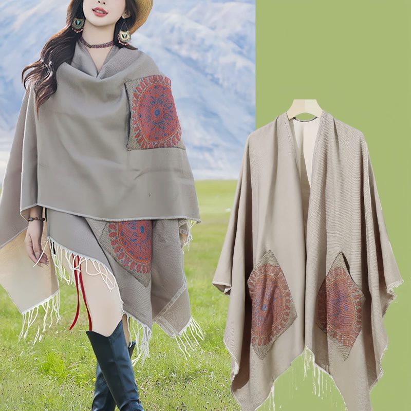 ポケット付きチベット幾何学模様マント Tibetan Geometric Mandala Shawl with Pockets