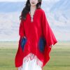 ポケット付きチベット幾何学模様マント Tibetan Geometric Mandala Shawl with Pockets