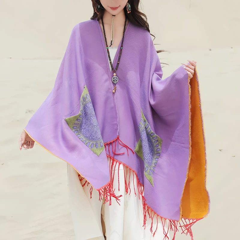 ポケット付きチベット幾何学模様マント Tibetan Geometric Mandala Shawl with Pockets