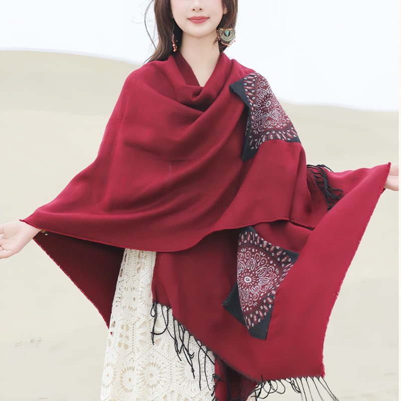 ポケット付きチベット幾何学模様マント Tibetan Geometric Mandala Shawl with Pockets