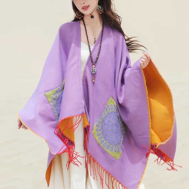 ポケット付きチベット幾何学模様マント Tibetan Geometric Mandala Shawl with Pockets