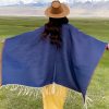ポケット付きチベット幾何学模様マント Tibetan Geometric Mandala Shawl with Pockets