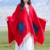 ポケット付きチベット幾何学模様マント Tibetan Geometric Mandala Shawl with Pockets