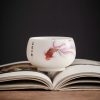 كوب شاي سيراميك أبيض مزخرف بأسماك الكوي White Ceramic Koi Fish Teacup