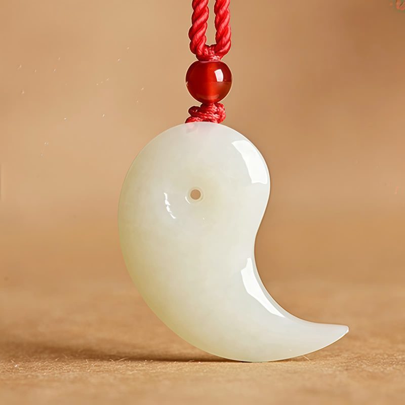 Collar de Protección Yin Yang de Jade Blanco y Cian Yin Yang White and Cyan Jade Protection Necklace