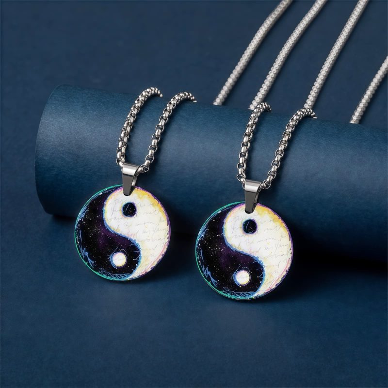 Collar con colgante de acero de titanio con diseño Yin Yang, pez Koi y dragón Yin Yang Koi Fish Dragon Titanium Steel Pendant Necklace