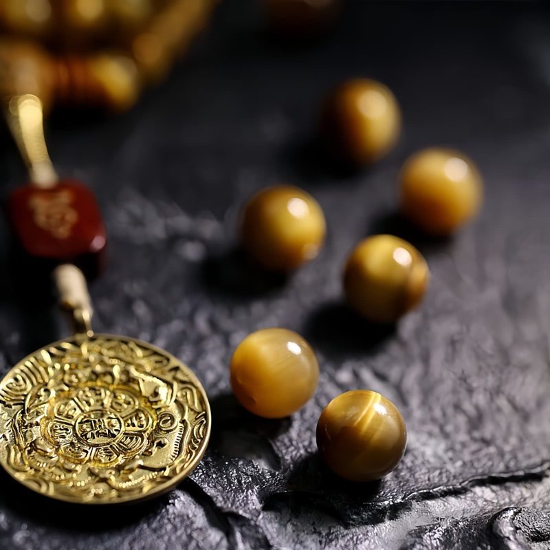 سوار يد من خرز مالا 108 حبة من عين النمر مع شرابة دورجي 108 Mala Beads Tiger Eye Dorje Tassel Bracelet