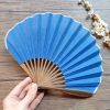 Abanico Plegable de Bambú Retro Artesanal, Color Sólido Handcrafted Retro Bamboo Solid Color Folding Fan