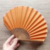 Abanico Plegable de Bambú Retro Artesanal, Color Sólido Handcrafted Retro Bamboo Solid Color Folding Fan
