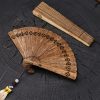 Abanico Plegable Grabado de Áloe de Nha Trang Nha Trang Agarwood Engraved Folding Fan