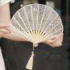 Abanico Plegable de Bambú con Encaje Rosa y Borlas Rose Lace Bamboo Folding Fan with Tassels