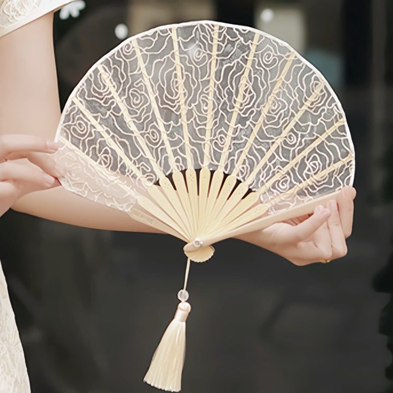 Abanico Plegable de Bambú con Encaje Rosa y Borlas Rose Lace Bamboo Folding Fan with Tassels
