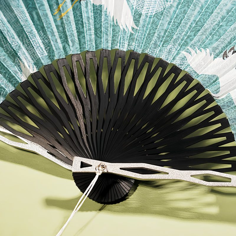 Abanico Plegable de Bambú de Seda con Patrón de Grulla Silk Bamboo Folding Fan with Crane Pattern