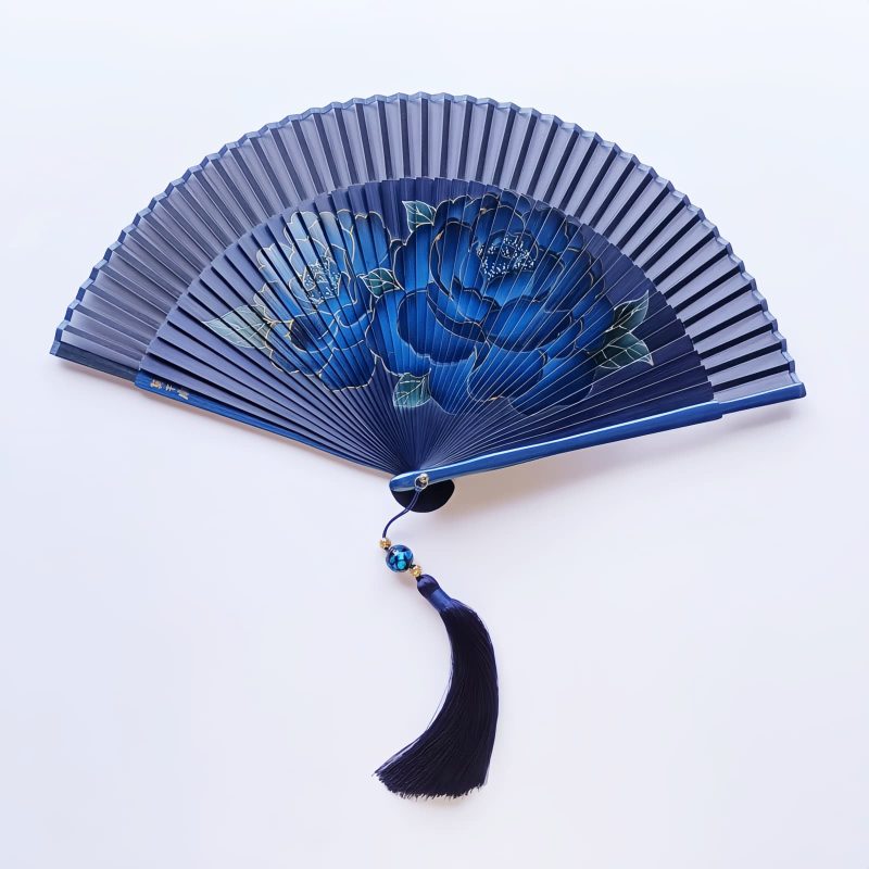 Abanico Plegable de Peonía de Seda con Marco de Bambú Silk Peony Folding Fan with Bamboo Frame