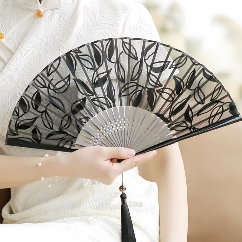 Abanico Plegable de Bambú con Flores Retro de Seda Silk Retro Leaves Flower Bamboo Folding Fan