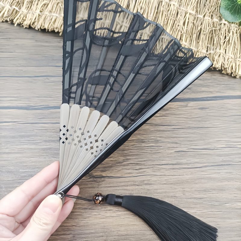 Abanico Plegable de Bambú con Flores Retro de Seda Silk Retro Leaves Flower Bamboo Folding Fan