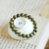 Gelang Tenang Kayu Cendana Hijau Tibet Tibetan Green Sandalwood Calming Bracelet