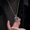 Collar con dije de dragón auspicioso en plata de ley 999 999 Sterling Silver Auspicious Dragon Pendant Necklace
