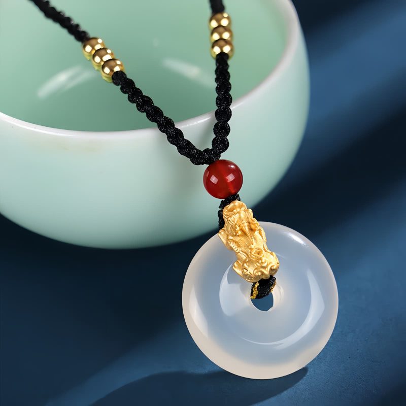 Collar con Pixiu de Ónix Negro y Fortuna Black Onyx PiXiu Fortune Necklace
