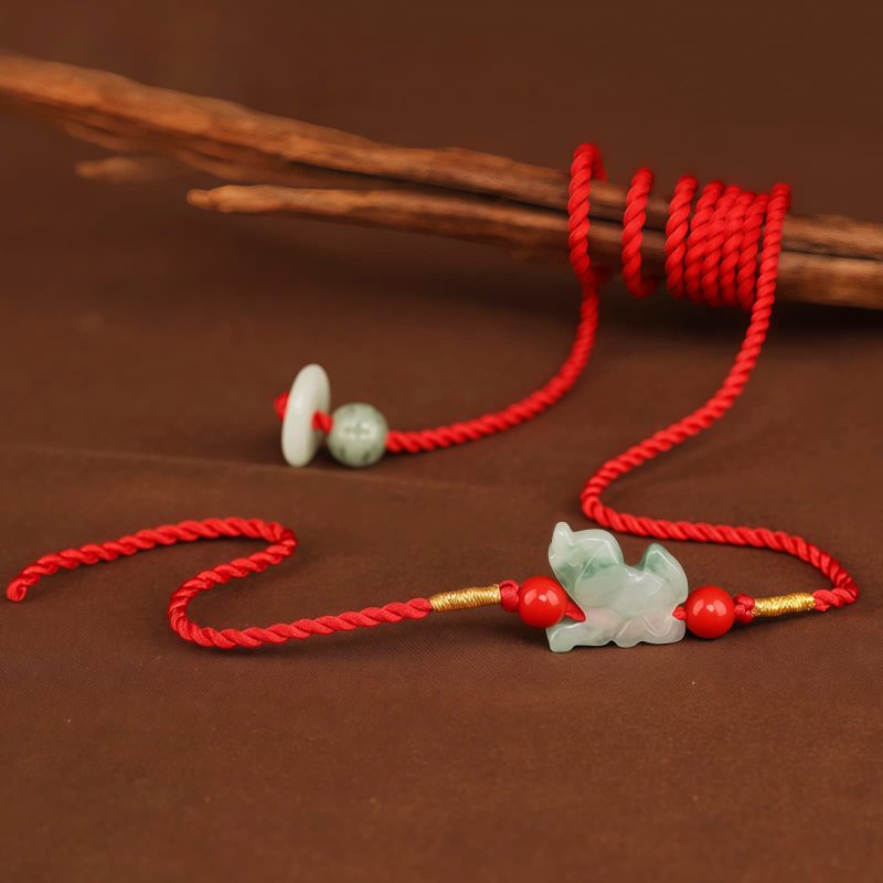 Cadena de Cintura con Hilo Rojo y Jade de la Paz Red String Jade Peace Belly Chain