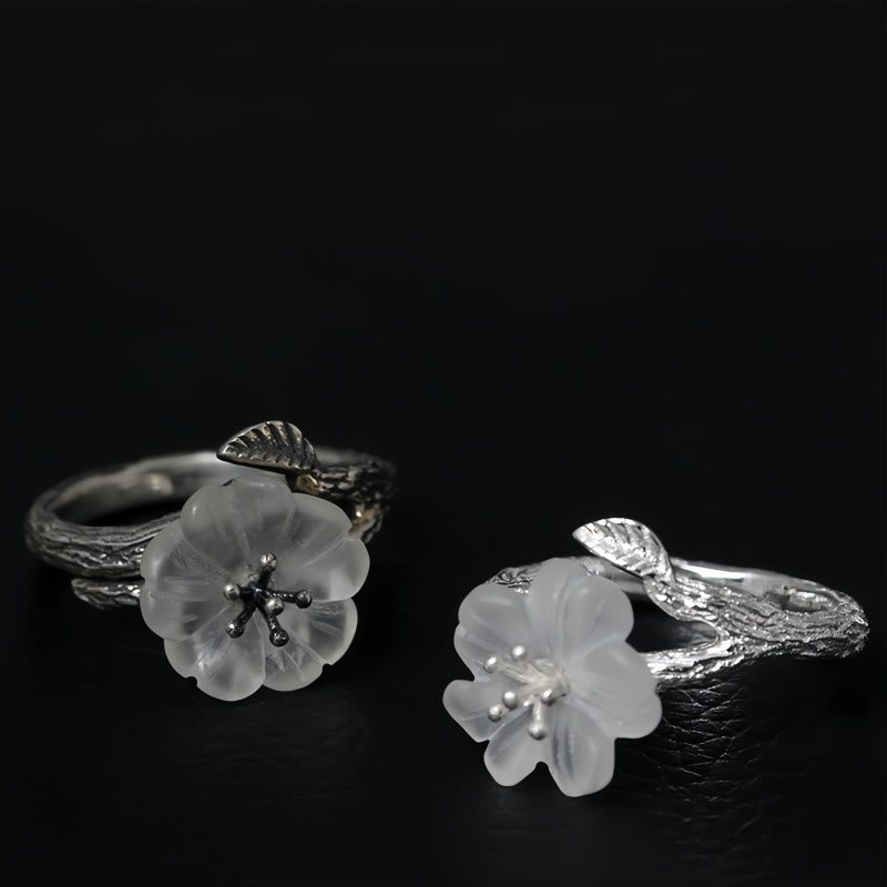Cincin Penyembuhan Adjustable Perak 925 dengan Bunga Kerangka Kristal Putih 925 Silver Adjustable Healing Ring with White Crystal Skeleton Flower