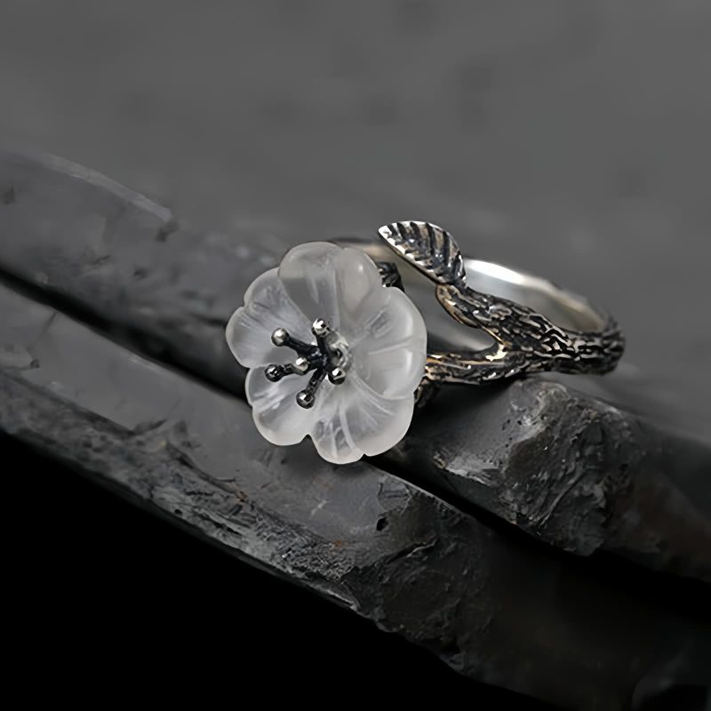 Cincin Penyembuhan Adjustable Perak 925 dengan Bunga Kerangka Kristal Putih 925 Silver Adjustable Healing Ring with White Crystal Skeleton Flower