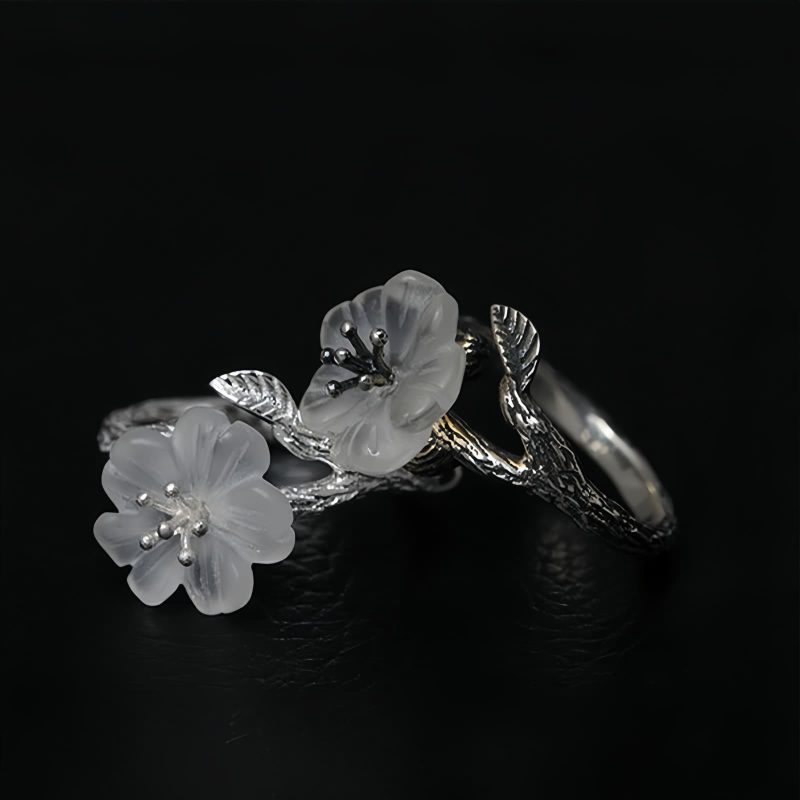 Cincin Penyembuhan Adjustable Perak 925 dengan Bunga Kerangka Kristal Putih 925 Silver Adjustable Healing Ring with White Crystal Skeleton Flower