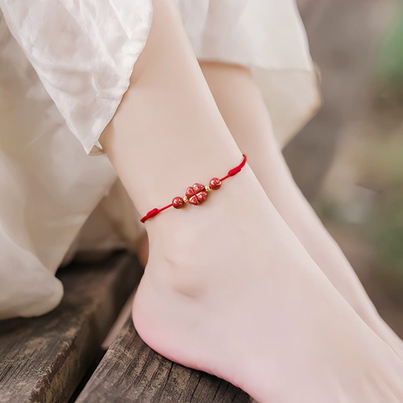 Pulsera de Bendición de Cinabrio con Trébol de Cuatro Hojas Four Leaf Clover Cinnabar Blessing Bracelet
