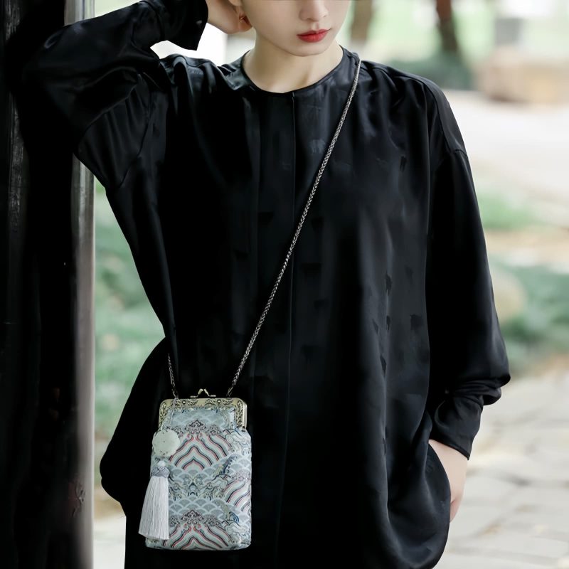 Bolso Cruzado de Cadena Metálica con Olas del Océano Ocean Waves Metal Chain Crossbody Bag
