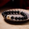 Pulseira Tibetana de Obsidiana Negra Om Mani Padme Hum Tibetan Black Obsidian Om Mani Padme Hum Bracelet