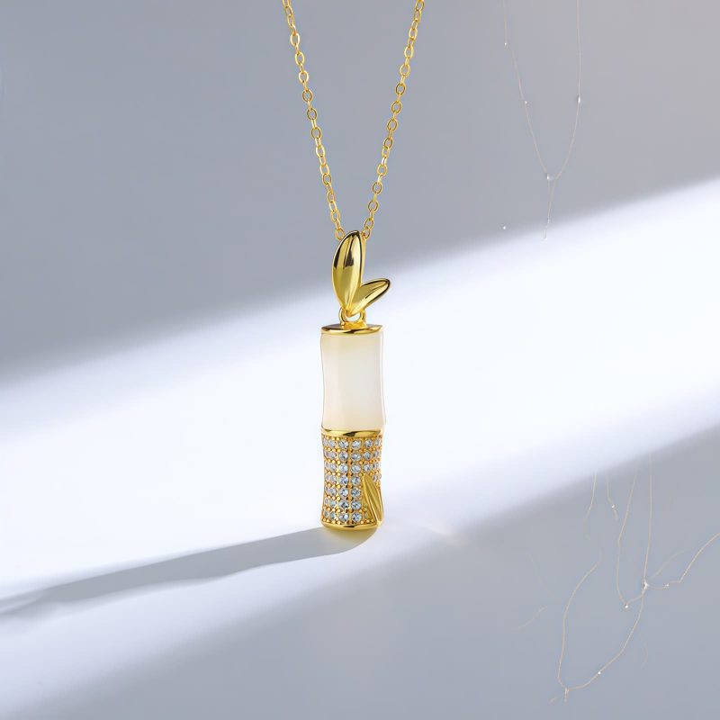 Collar con colgante de bambú de jade blanco de Hetian Hetian White Jade Bamboo Pendant Necklace