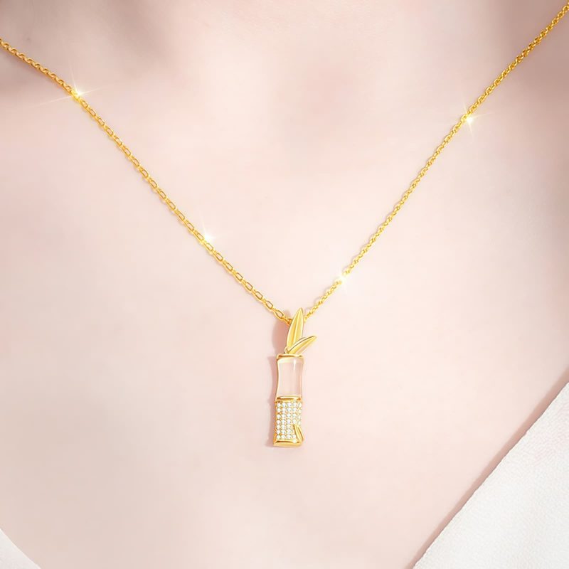 Collar con colgante de bambú de jade blanco de Hetian Hetian White Jade Bamboo Pendant Necklace