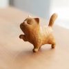 チュウシェンネンシス彫刻猫の装飾 Thuja Sutchuenensis Carved Cat Decoration