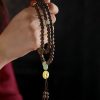 سوار توازن خرز مالا 108 من عود كاليمنتان وعنبر 108 Mala Beads Agarwood Amber Balance Bracelet