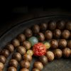 سوار توازن خرز مالا 108 من عود كاليمنتان وعنبر 108 Mala Beads Agarwood Amber Balance Bracelet
