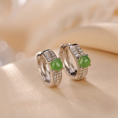 Aretes de Jade Cian Redondo en Plata 925 para el Éxito Aretes de Jade Cian Redondo en Plata 925 para el Éxito