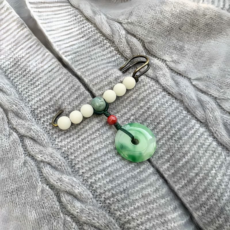 Broche de Paz de Semilla de Bodhi y Jade Bodhi Seed Jade Peace Brooch