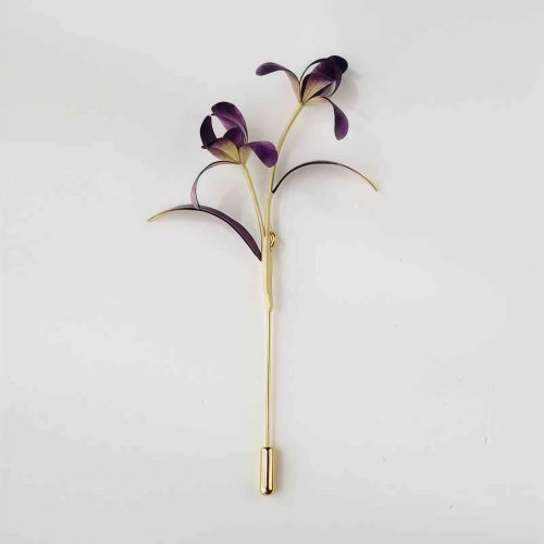 Broche de Orquídea de Seda de Morera Hecha a Mano Broche de Orquídea de Seda de Morera Hecha a Mano