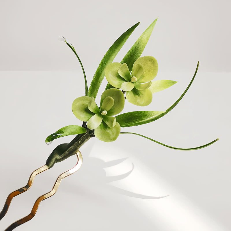 Broche y Horquilla de Flores de Seda de Morera Hechas a Mano Handmade Mulberry Silk Flower Brooch & Hairpin