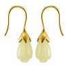 أقراط من حجر هيتيان اليشم على شكل زهرة ماغنوليا المتدلية Hetian Jade Magnolia Drop Earrings
