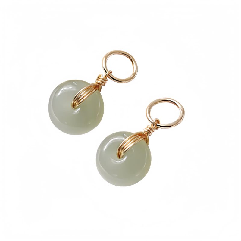 Brincos de Jade com Pingente Sorte Jade Luck Drop Earrings
