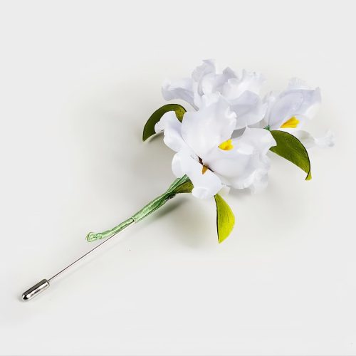 Broche de Iris Blanco en Seda de Morera Broche de Iris Blanco en Seda de Morera