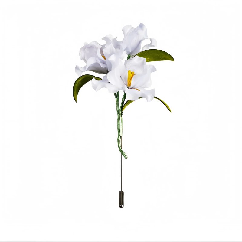 Broche de Iris Blanco en Seda de Morera Mulberry Silk White Iris Brooch
