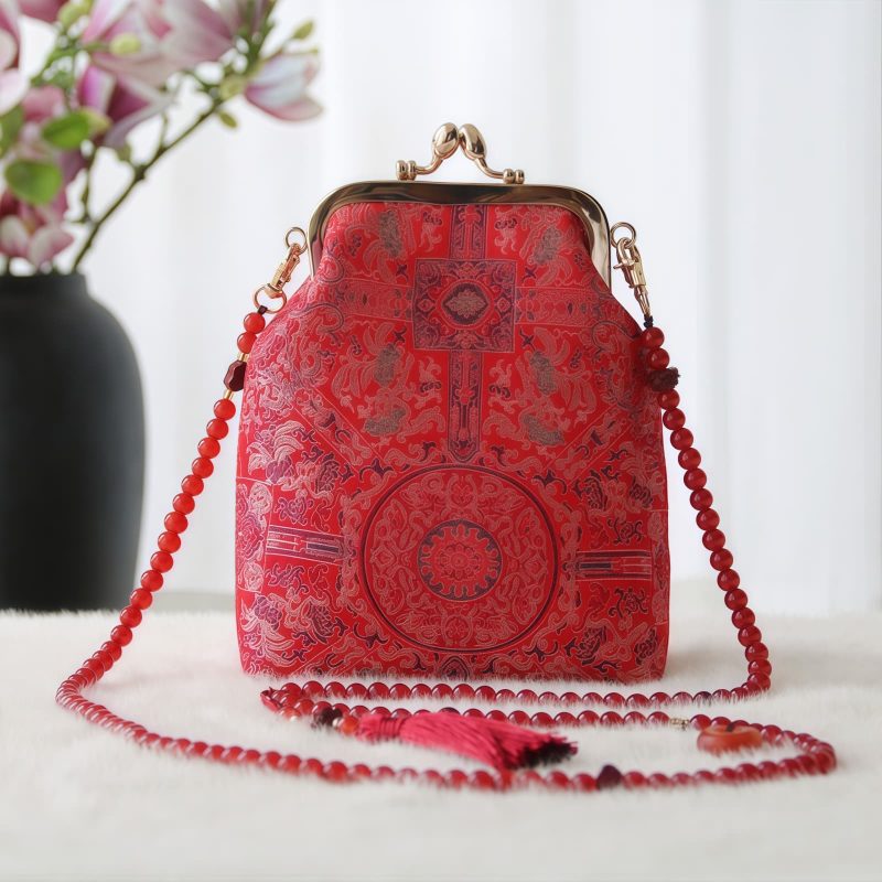 حقيبة سلسلة لؤلؤ مطرزة على الطراز الصيني العتيق Retro Chinese Embroidery Pearl Chain Bag