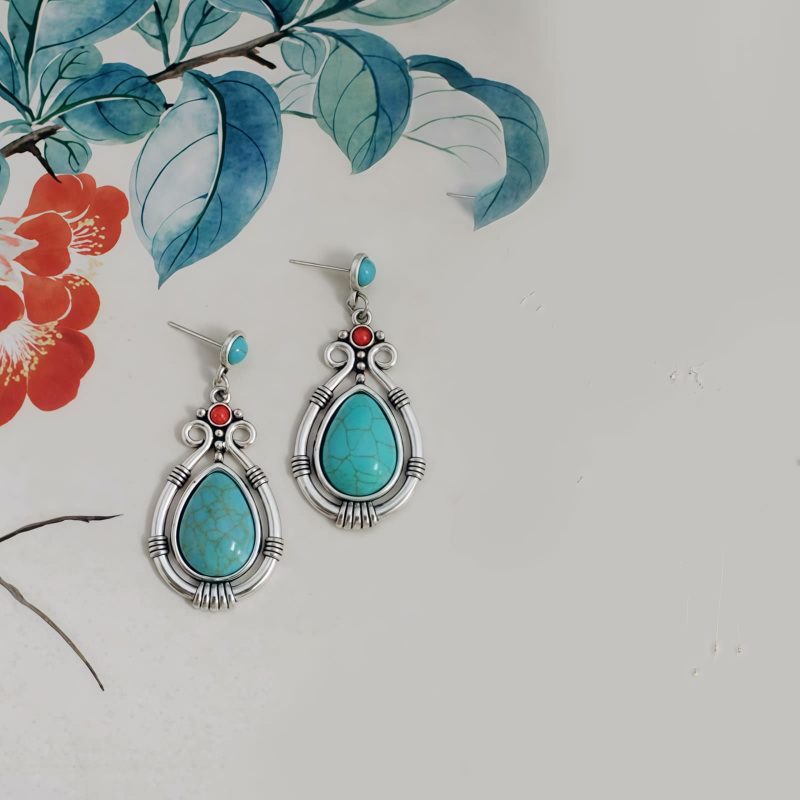 Aretes colgantes de turquesa tibetana en forma de gota de agua Tibet Turquoise Waterdrop Dangle Earrings